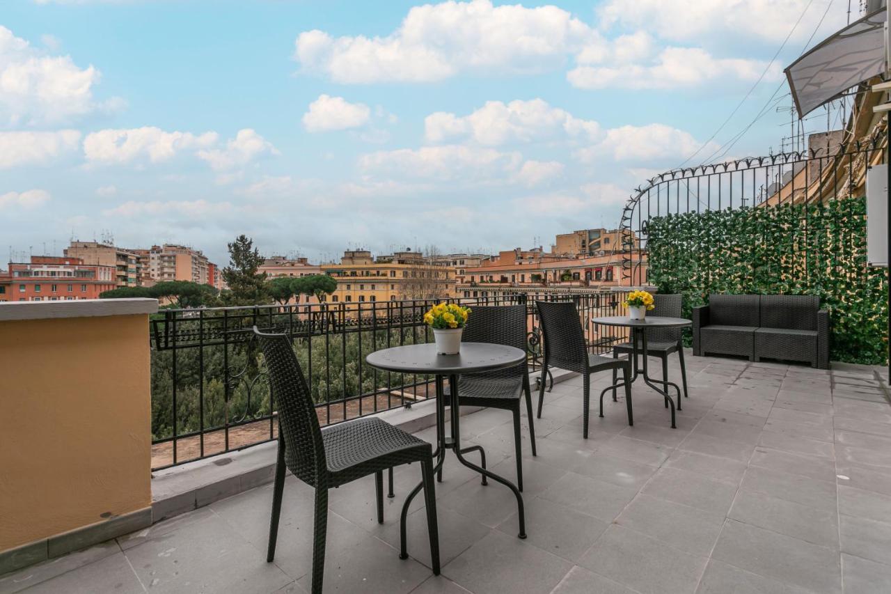 Re Di Roma Rooftop Exteriér fotografie
